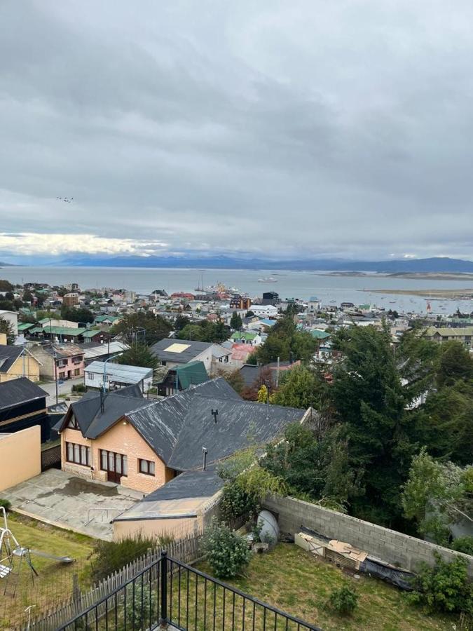 Hostel Los Cormoranes Ushuaia Eksteriør billede