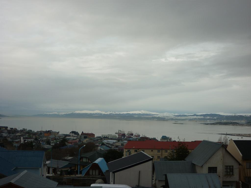 Hostel Los Cormoranes Ushuaia Eksteriør billede