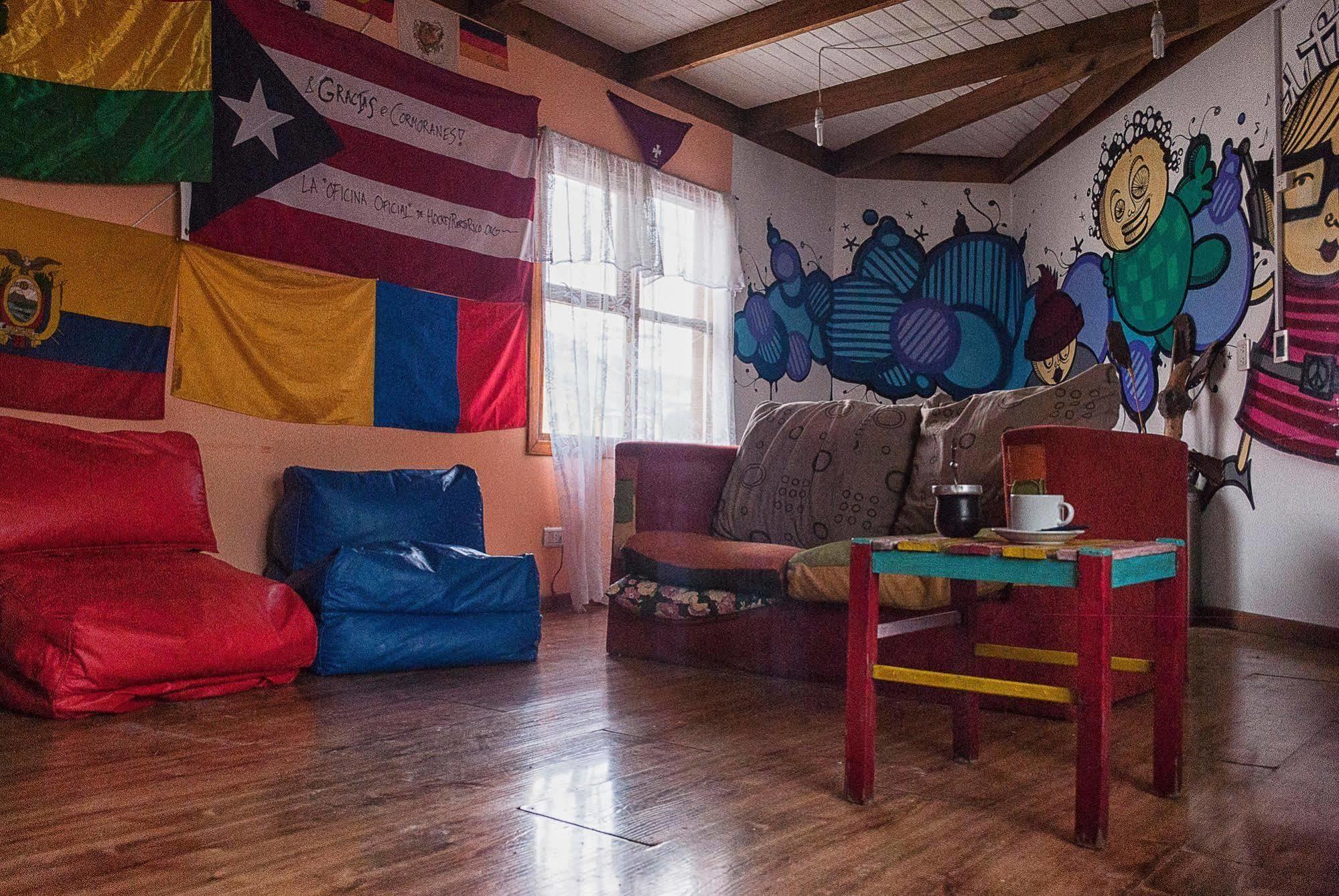 Hostel Los Cormoranes Ushuaia Eksteriør billede